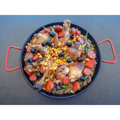 Paella poulet lapin